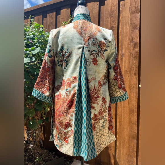 Chico’s Mixed Floral Geometric Kimono Jacket Blue Chico’s Size 00P US 2P EUC - Picture 2 of 8